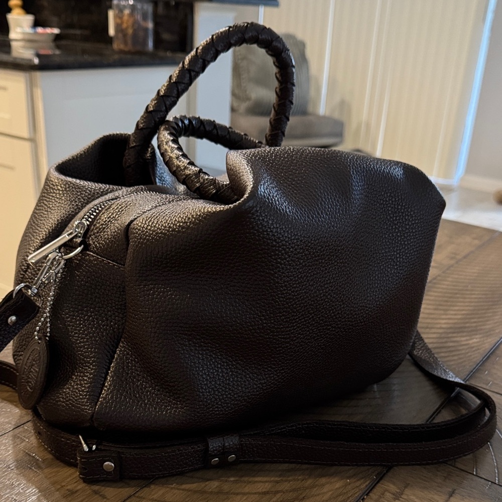 Elegant Brown Leather Handbag
